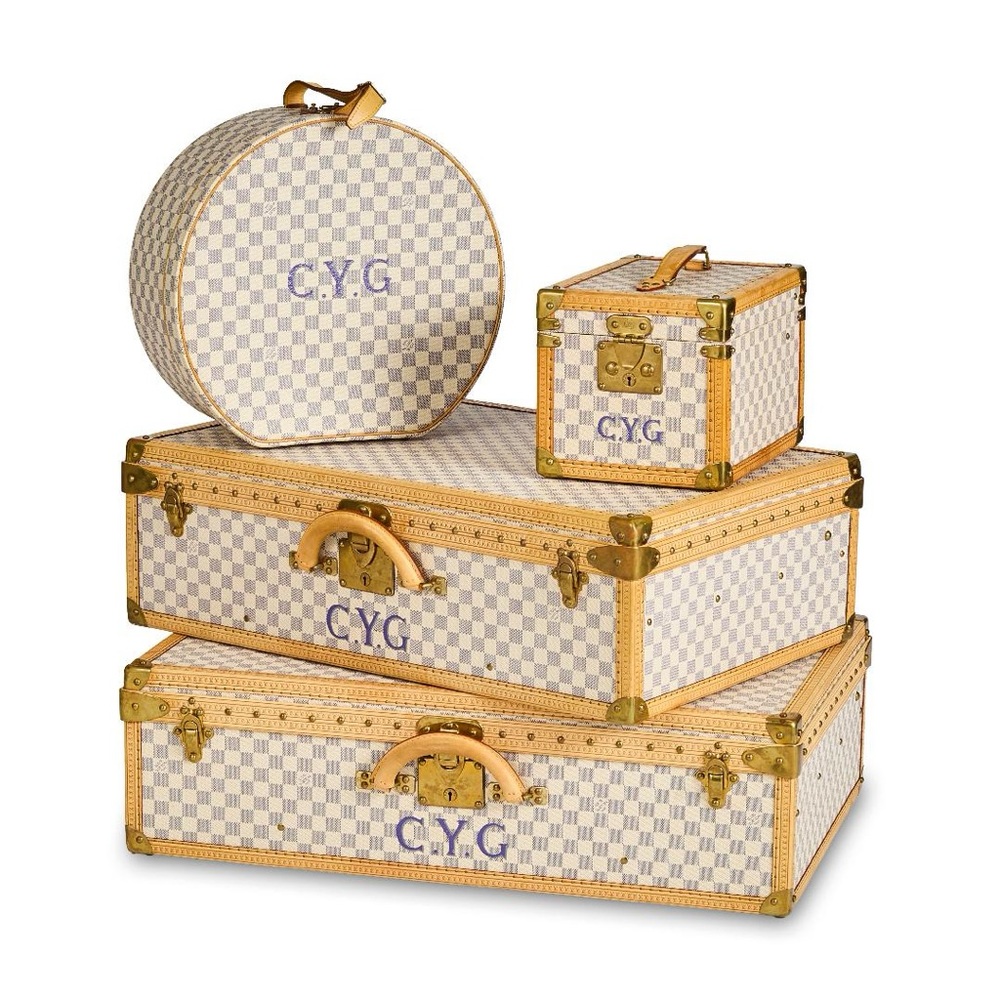 Charlotte Louis Vuitton Set from Sex and the City